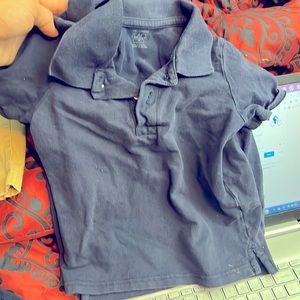 2 navy blue school shirts. Size: 4t